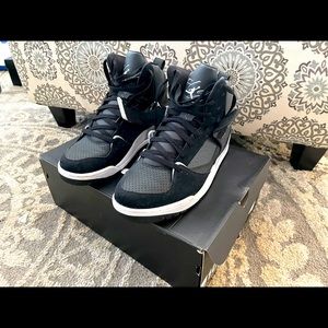 Jordan Flight 45 High, Men’s 10US w/ box!